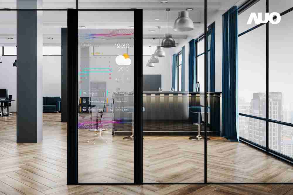 60吋Micro LED透明窗屏显示器，，可依需求调整并延伸应用于不同场域，，包括汽车侧窗或家庭玄关、、、智慧橱窗、、、商业展示等面向，，，提供丰富的信息娱乐内容